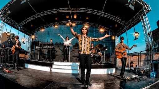 Let's Groove boek je bij Artist Bookings