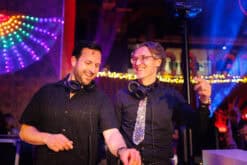 Dj-&-Sax-Show-Boeken-Bij-Artist-Bookings-3
