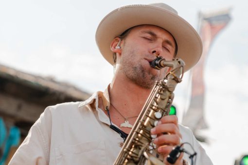 Salo Saxophone boek je nu bij Artist Bookings