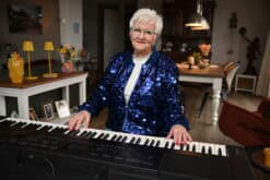 Orgel-Joke-Boeken-Bij-Artist-Bookings-1